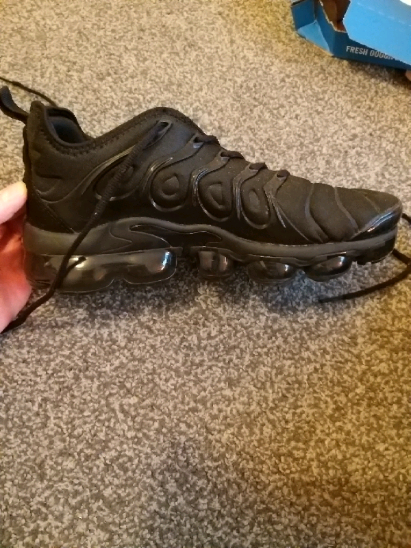nike air vapour plus